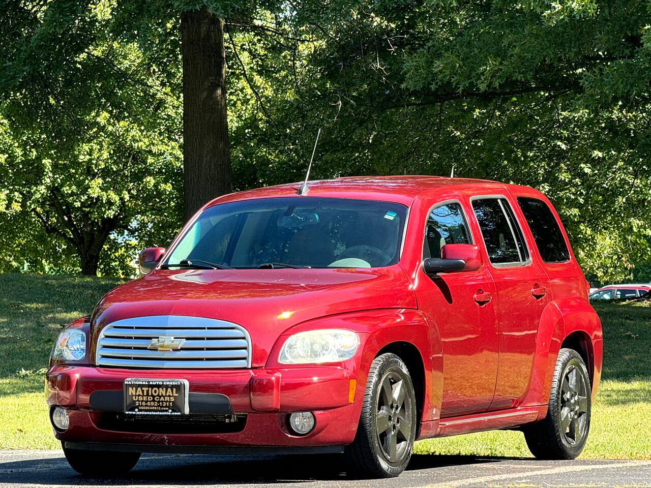 Used 2008 Chevrolet HHR LT w/ Enhanced Safety Package FWD image 1