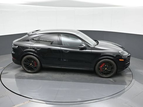 Certified 2024 Porsche Cayenne S w/ Premium Package Plus (PP1) AWD/4WD image 31