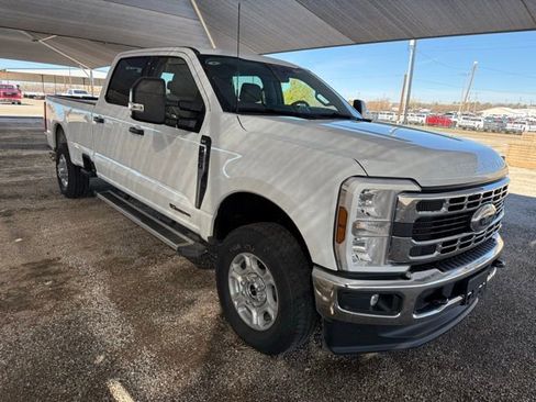 New 2026 Ford F350 XLT w/ FX4 Off-Road Package image 1