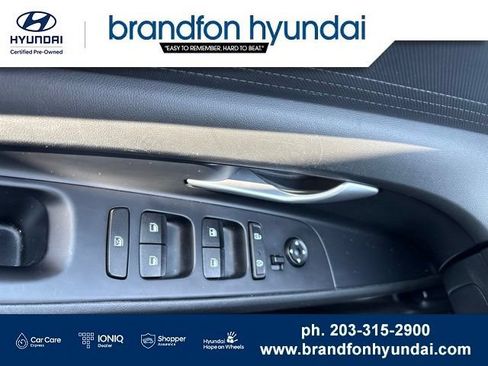Used 2023 Hyundai Elantra SE FWD image 13