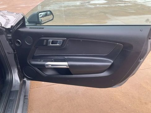 Used 2022 Ford Mustang Convertible w/ Equipment Group 101A image 27