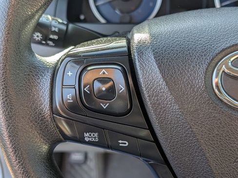 Used 2017 Toyota Camry LE FWD image 20