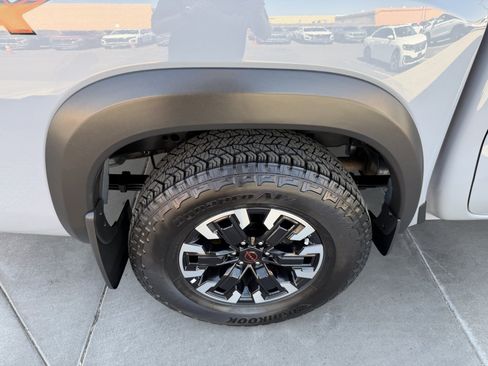 Used 2024 Nissan Frontier Pro-X w/ Technology Package RWD image 15
