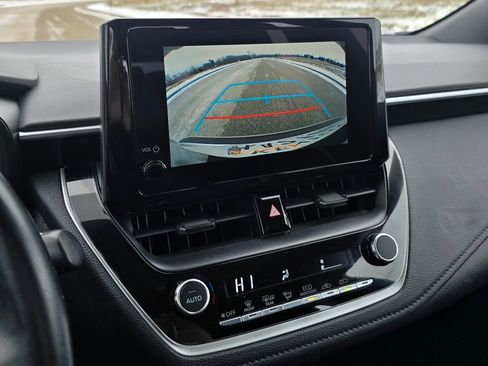 Used 2023 Toyota Corolla SE FWD image 11