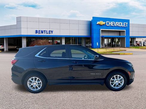 Used 2022 Chevrolet Equinox LT image 6