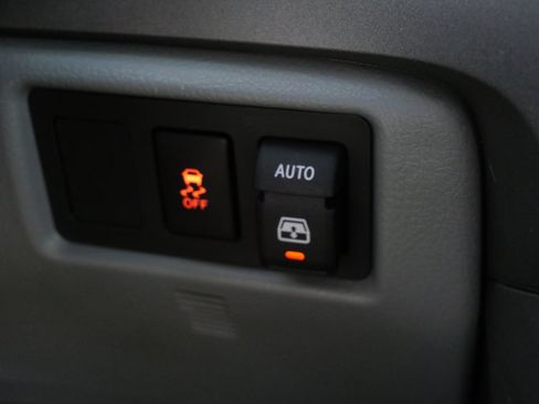 Used 2016 Toyota Sequoia Limited w/ Safety & Convenience Package AWD/4WD image 26