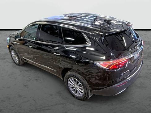 Used 2024 Buick Enclave Premium AWD/4WD image 2