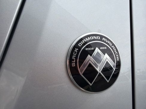 Used 2013 Chevrolet Avalanche LT image 7