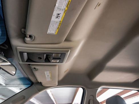 Used 2017 RAM 2500 Tradesman w/ Chrome Appearance Group image 23