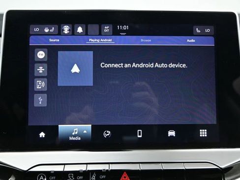 Certified 2022 Jeep Compass Limited image 33