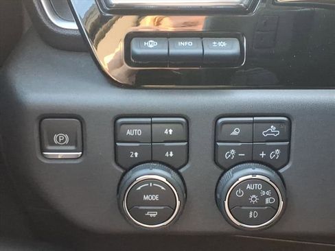 Used 2023 Chevrolet Silverado 1500 LTZ w/ LTZ Premium Texas Edition AWD/4WD image 11