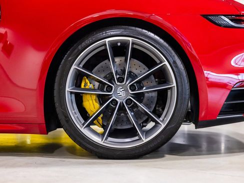 Used 2021 Porsche 911 Targa 4S Heritage Design image 18