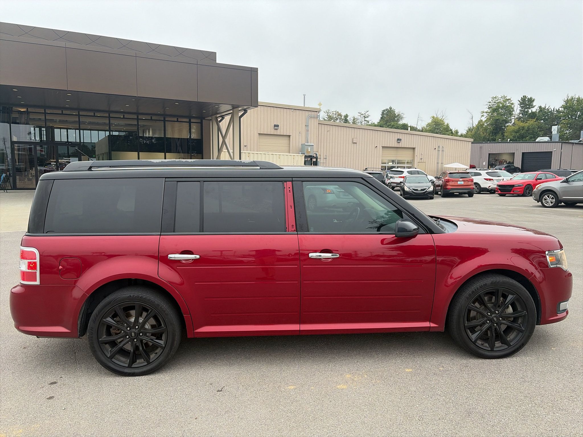 Used 2018 Ford Flex SEL w/ Equipment Group 202A FWD image 2