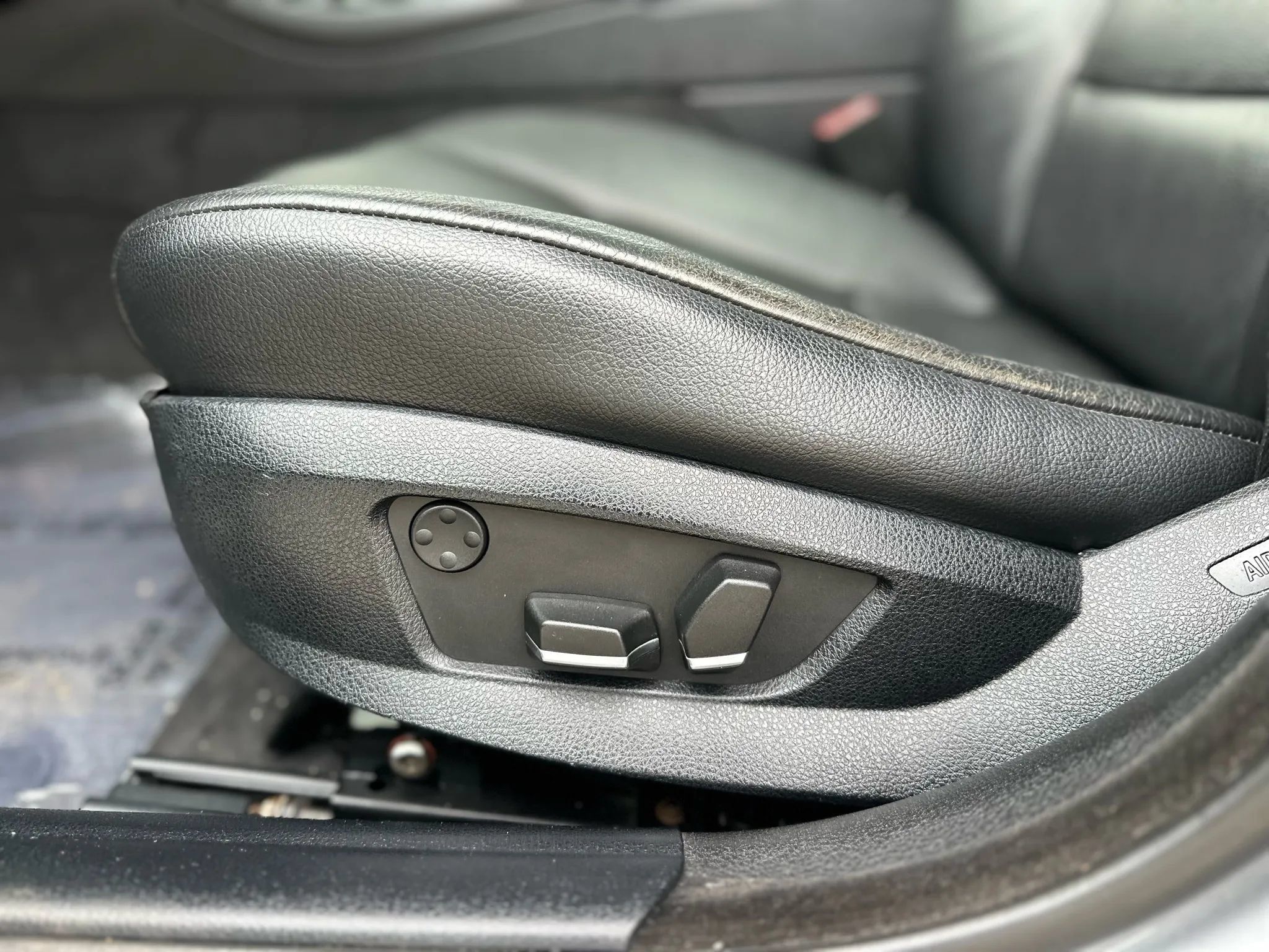 Used 2013 BMW 528i Sedan RWD image 29
