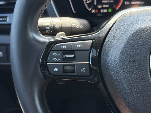 Used 2023 Honda Pilot Touring image 26