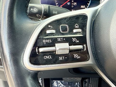 Used 2020 Mercedes-Benz E 350 Sedan image 37