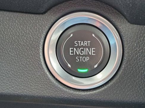 Certified 2024 Chevrolet Traverse RS AWD/4WD image 17