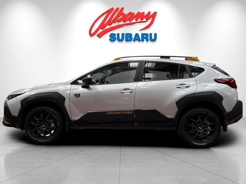 Used 2025 Subaru Crosstrek 2.5i Wilderness w/ Wilderness Package image 8