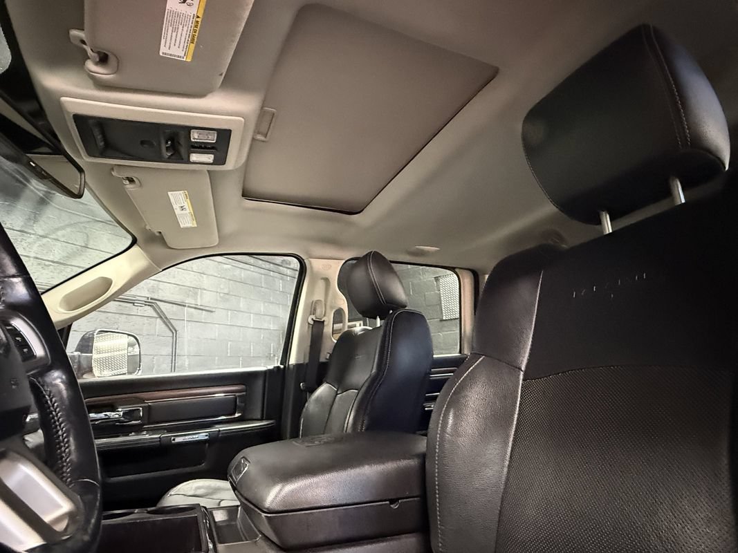 Used 2015 RAM 1500 Laramie w/ Convenience Group AWD/4WD image 14