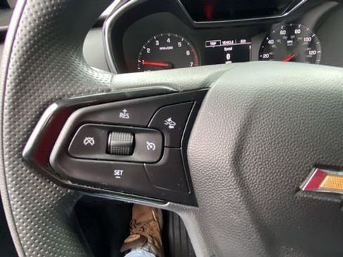 Used 2023 Chevrolet TrailBlazer LT w/ Convenience Package FWD image 22