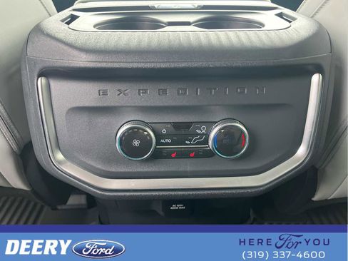 New 2026 Ford Expedition Max Platinum w/ Driver's Package image 26