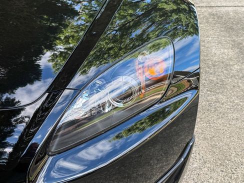 Used 2005 Honda S2000 image 16