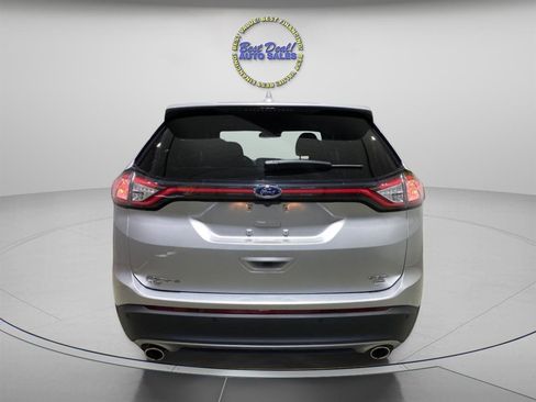 Used 2018 Ford Edge SEL w/ Equipment Group 201A AWD/4WD image 4