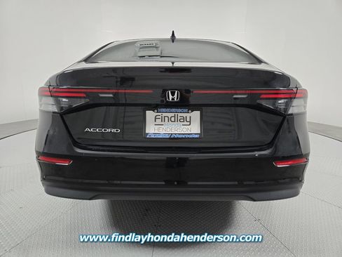 Certified 2023 Honda Accord LX image 5