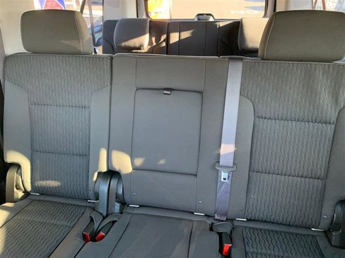 Used 2017 GMC Yukon XL SLE w/ HD Trailering Package image 16