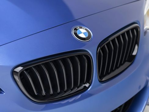 Used 2017 BMW M240i Coupe RWD image 21