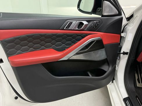 Used 2021 BMW X6 M Sport Utility 4D w/ Competition Package image 17