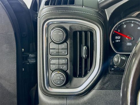 Used 2020 Chevrolet Silverado 1500 LTZ w/ LTZ Premium Package image 21