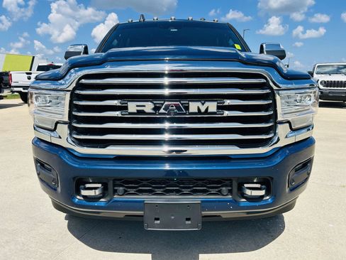 Used 2019 RAM 2500 Limited AWD/4WD image 37