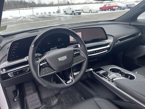 Certified 2024 Cadillac Lyriq Luxury w/ LPO, Floor Liner Package image 9