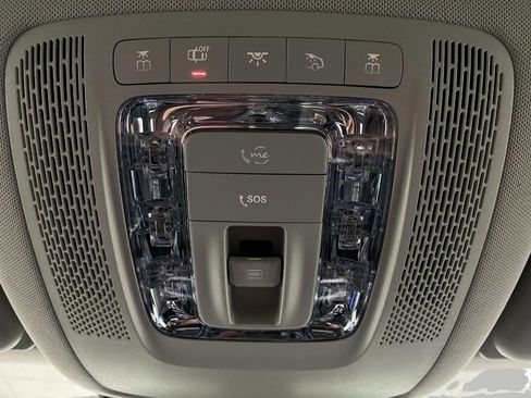 Certified 2025 Mercedes-Benz GLS 450 4MATIC image 30