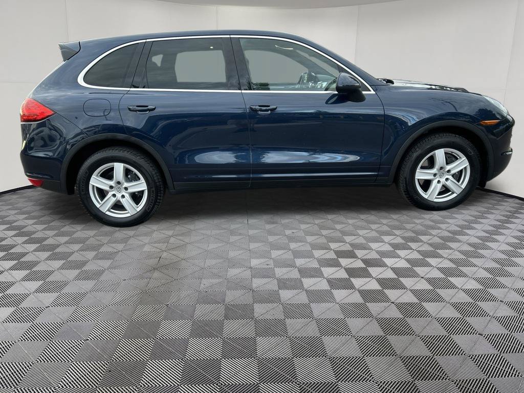 Used 2013 Porsche Cayenne AWD/4WD image 9
