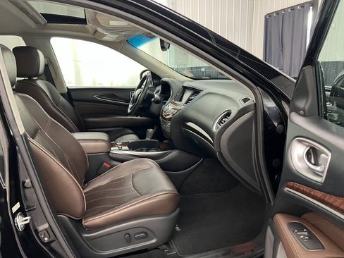 Used 2013 INFINITI JX35 AWD w/ Premium Pkg image 12