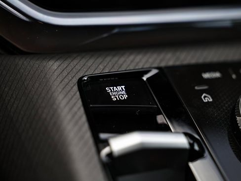 New 2026 BMW X3 xDrive30 w/ Premium Package image 39