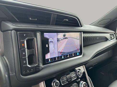 Used 2021 GMC Yukon Denali image 36