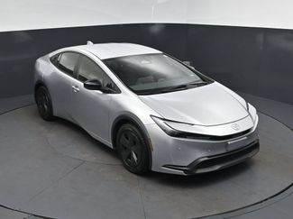 Used 2024 Toyota Prius LE FWD video 1