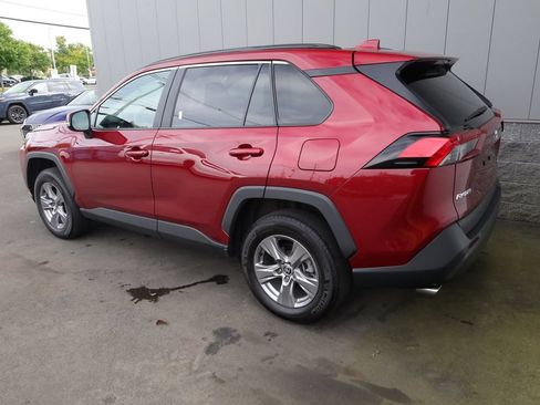 Certified 2023 Toyota RAV4 XLE w/ Convenience Package AWD/4WD image 6