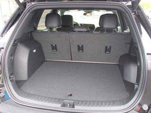 New 2026 Chevrolet Equinox ACTIV FWD image 17