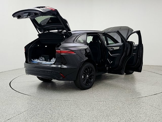 New 2026 Jaguar F-PACE R-Dynamic S AWD/4WD image 11
