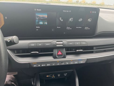 Used 2025 Kia K4 LXS FWD image 17