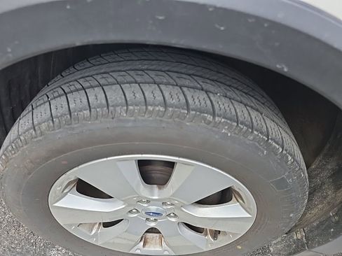 Used 2012 Subaru Outback 2.5i Limited image 10