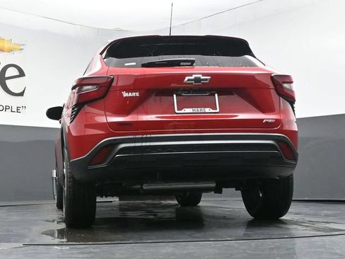 New 2026 Chevrolet Trax RS w/ Driver Confidence Package FWD image 32