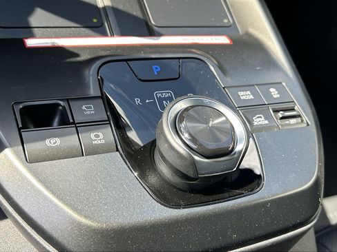 New 2026 Subaru Solterra image 23