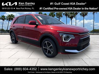 New 2025 Kia Niro LX
