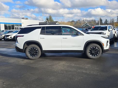 New 2026 Chevrolet Traverse Z71 image 7
