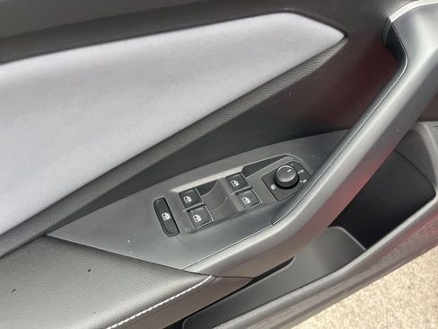New 2026 Volkswagen Jetta SE FWD image 7